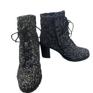 Diba True Black White Tweed Lace Up Block Heel Ankle Boots Women's Size 10M‎